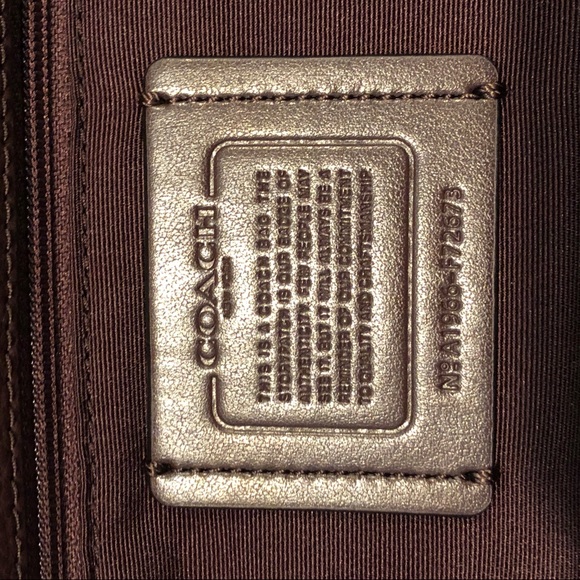 NWT Coach Leather Tote - Picture 6 of 8